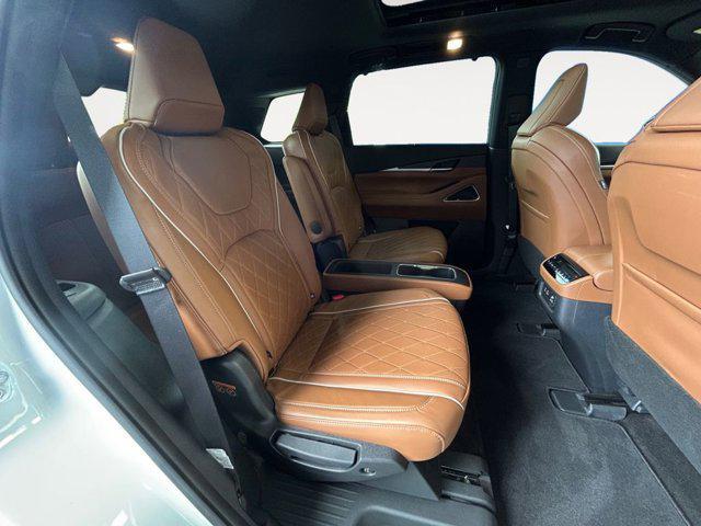 used 2025 INFINITI QX60 car