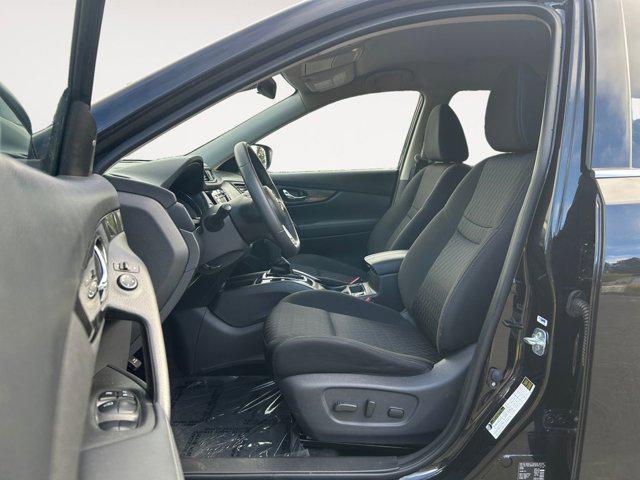 used 2019 Nissan Rogue car, priced at $17,207