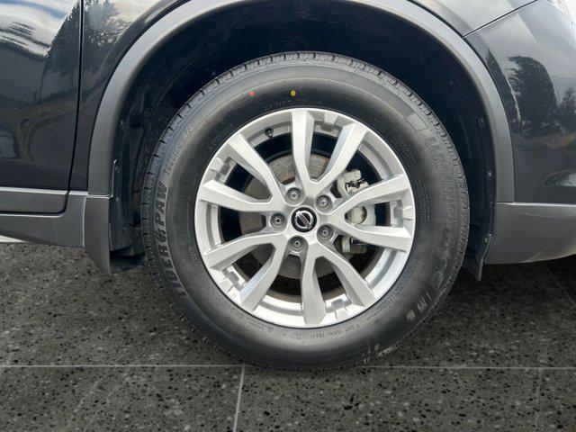 used 2019 Nissan Rogue car, priced at $17,207
