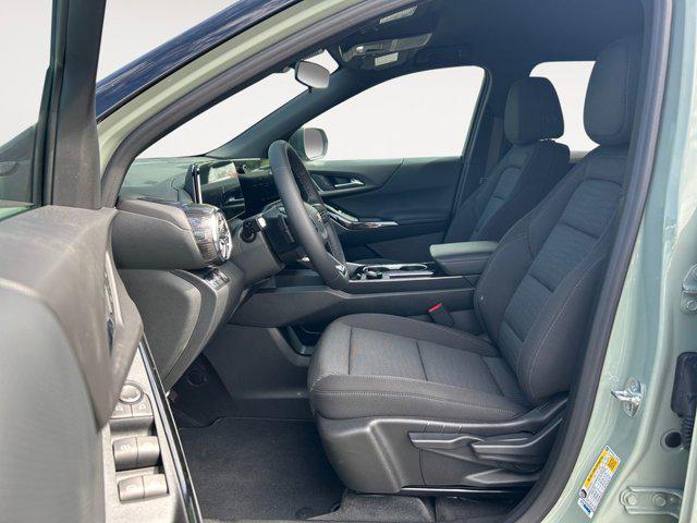 new 2026 Chevrolet Equinox car, priced at $32,815