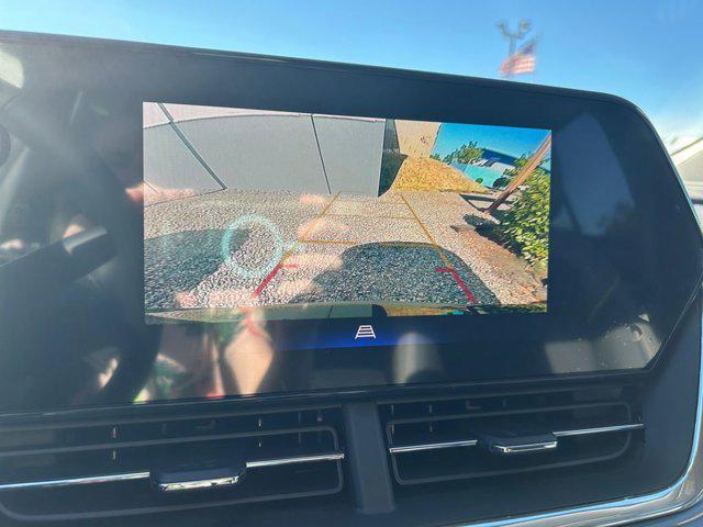 new 2025 Chevrolet Trax car, priced at $26,085