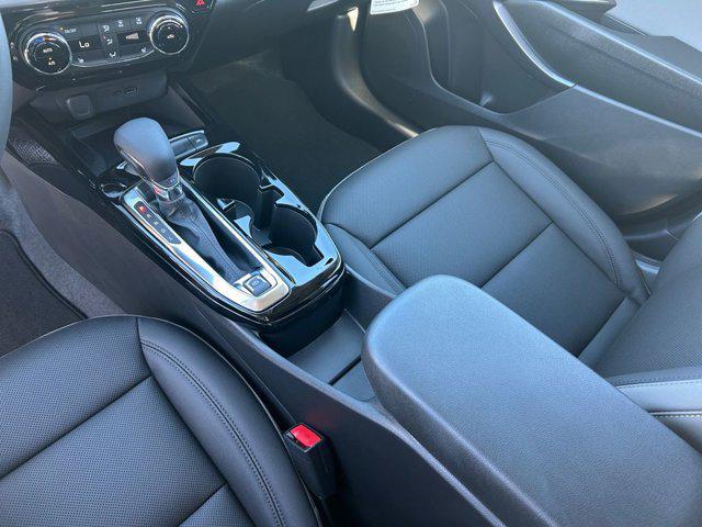 new 2025 Chevrolet Trax car, priced at $26,085