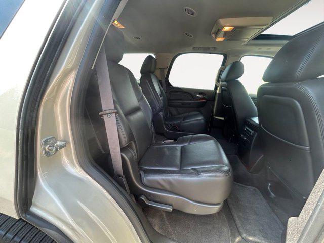 used 2014 Cadillac Escalade car, priced at $18,045