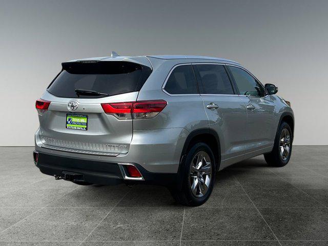 used 2019 Toyota Highlander car, priced at $34,999