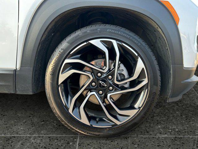 used 2025 Chevrolet TrailBlazer car, priced at $26,857