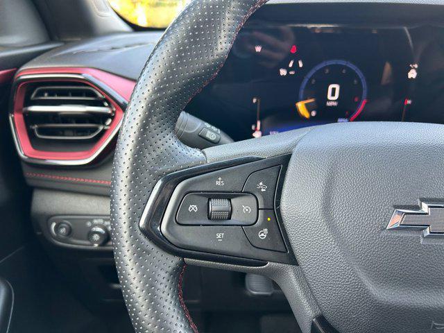 used 2025 Chevrolet TrailBlazer car, priced at $26,857