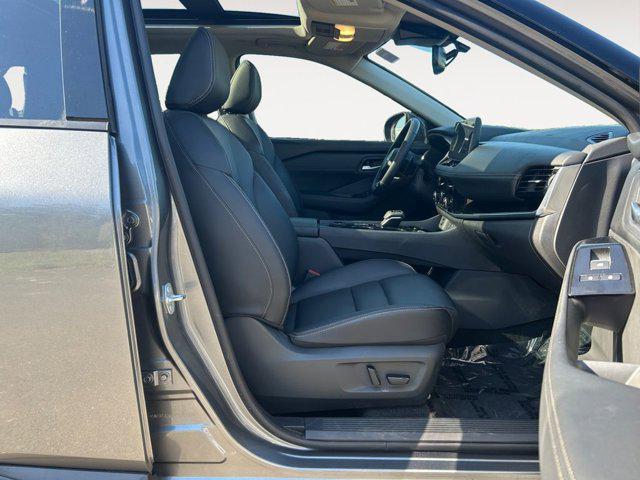 used 2024 Nissan Rogue car, priced at $32,999