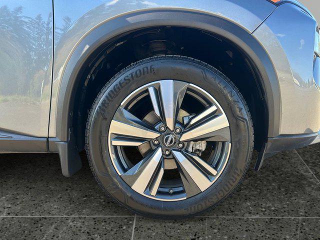 used 2024 Nissan Rogue car, priced at $32,999