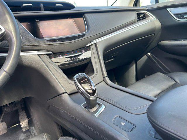 used 2017 Cadillac XT5 car, priced at $23,392