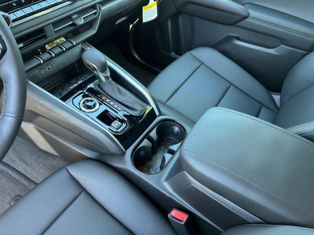 new 2025 Chevrolet Colorado car, priced at $41,990