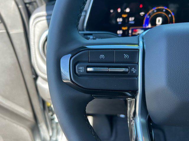 new 2025 Chevrolet Colorado car, priced at $41,990