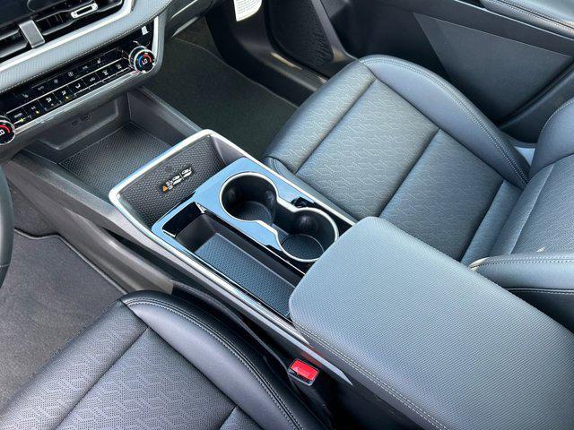 new 2025 Chevrolet Equinox car, priced at $34,530