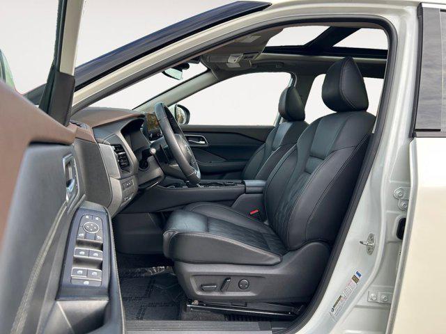 used 2023 Nissan Rogue car, priced at $30,547