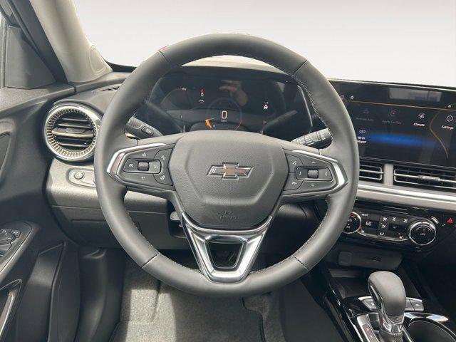 new 2025 Chevrolet Trax car, priced at $26,999