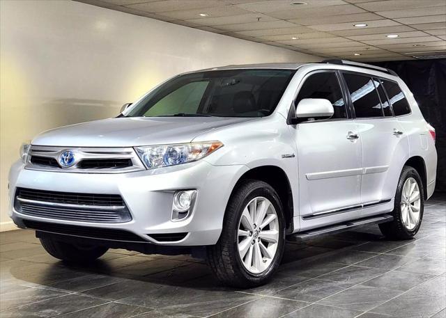 used 2012 Toyota Highlander Hybrid car, priced at $15,900