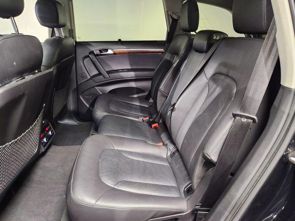 used 2015 Audi Q7 car, priced at $15,500