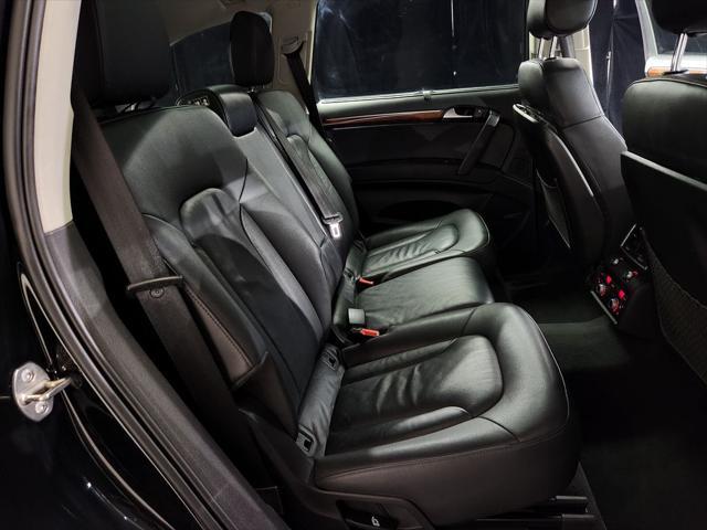used 2015 Audi Q7 car, priced at $15,500