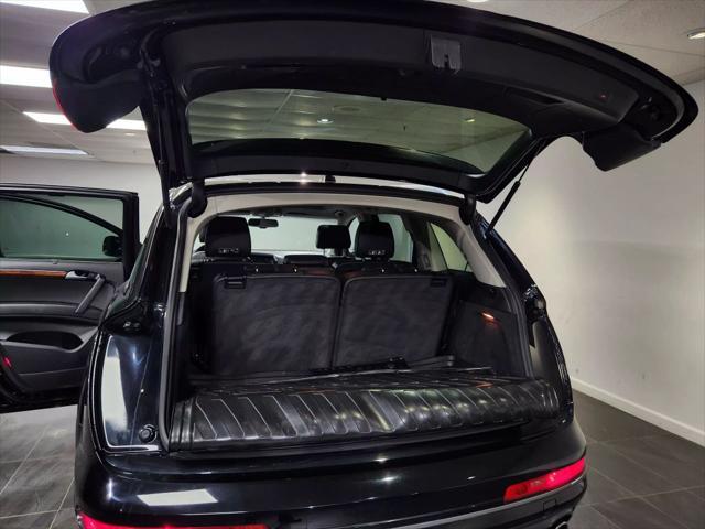 used 2015 Audi Q7 car, priced at $15,500