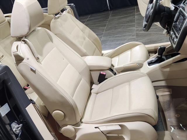 used 2014 Volkswagen Eos car, priced at $15,900