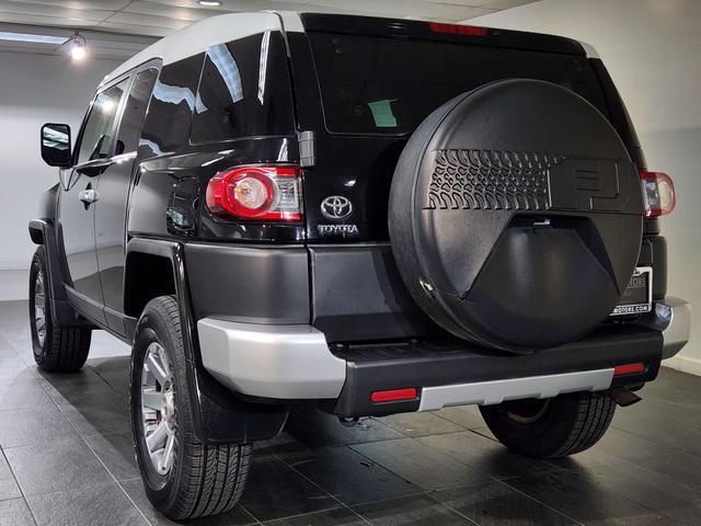 used 2014 Toyota FJ Cruiser car, priced at $36,900