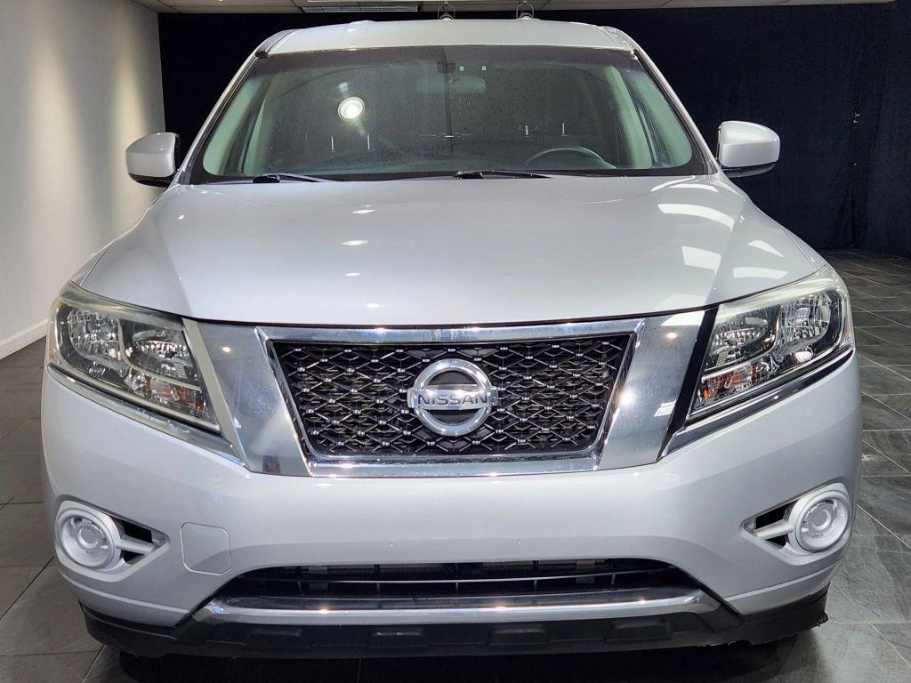 used 2013 Nissan Pathfinder car, priced at $9,500
