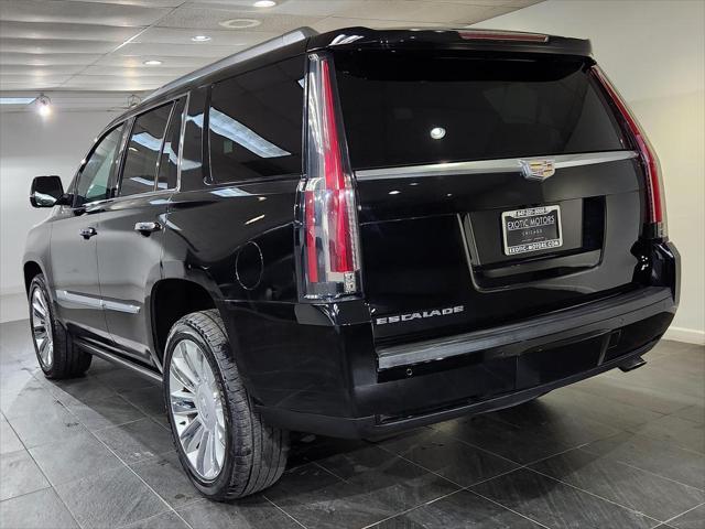 used 2015 Cadillac Escalade car, priced at $26,900