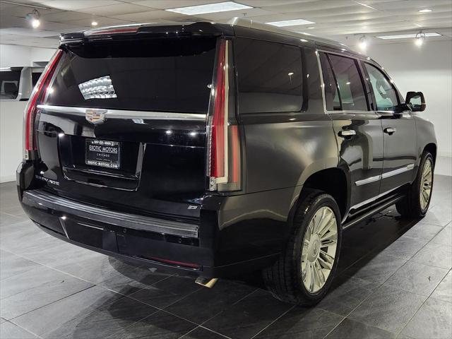 used 2015 Cadillac Escalade car, priced at $26,900