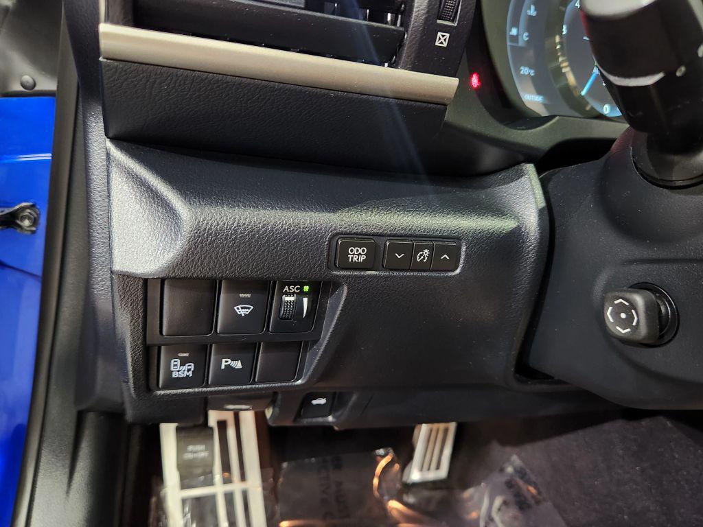 used 2017 Lexus RC 350 car, priced at $27,900