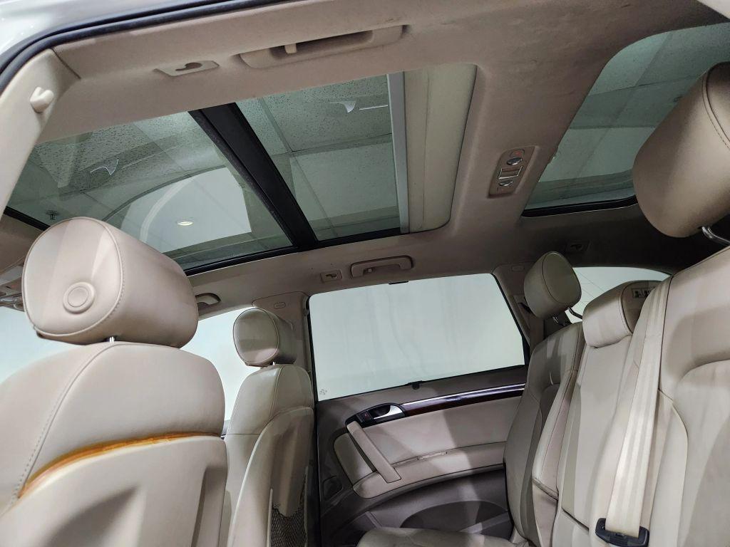 used 2009 Audi Q7 car, priced at $11,500