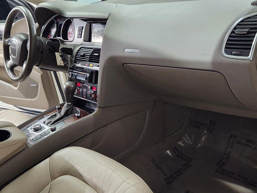 used 2009 Audi Q7 car, priced at $11,500