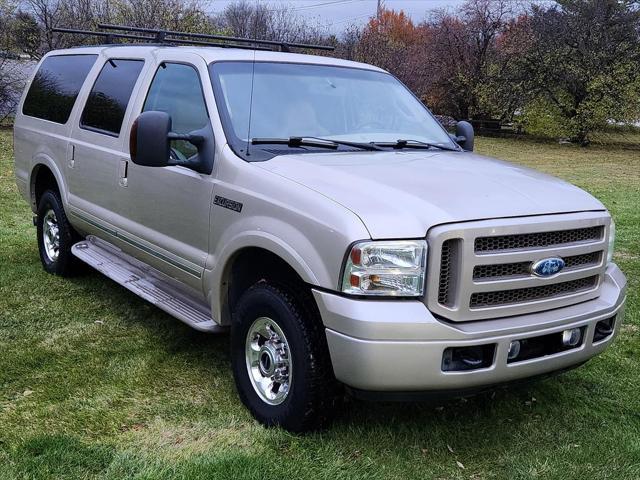 used 2005 Ford Excursion car, priced at $31,900