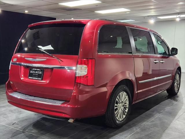 used 2016 Chrysler Town & Country car, priced at $17,900