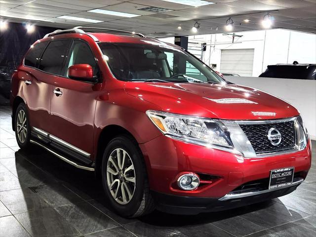 used 2013 Nissan Pathfinder car, priced at $15,900