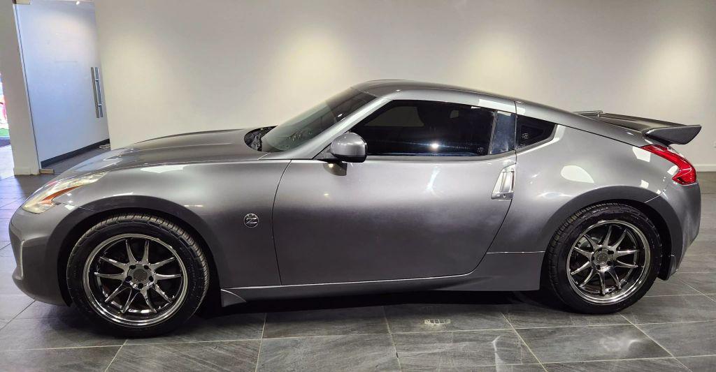 used 2013 Nissan 370Z car, priced at $18,900