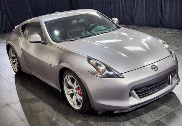 used 2009 Nissan 370Z car, priced at $14,900