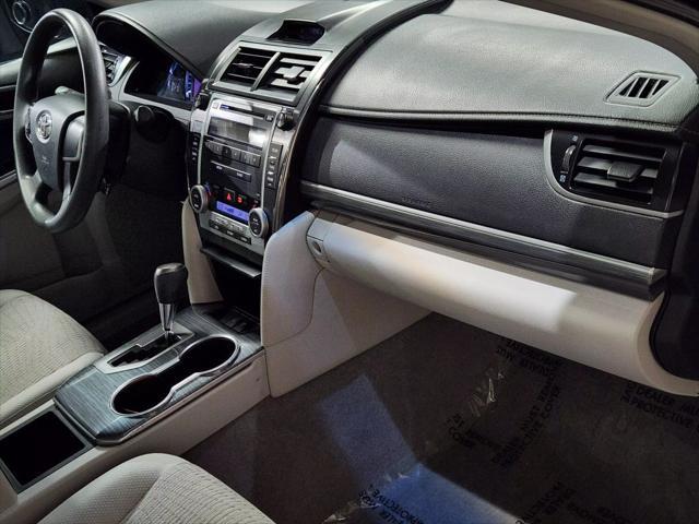 used 2012 Toyota Camry Hybrid car, priced at $15,900