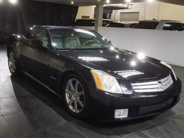 used 2005 Cadillac XLR car, priced at $14,900
