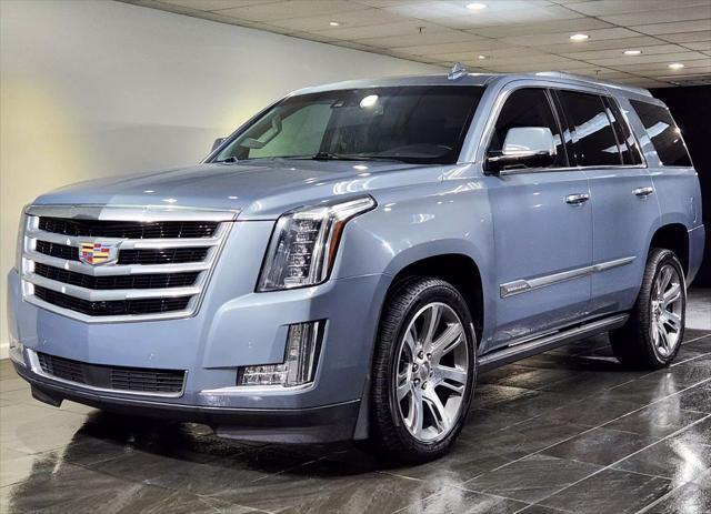 used 2015 Cadillac Escalade car, priced at $26,900