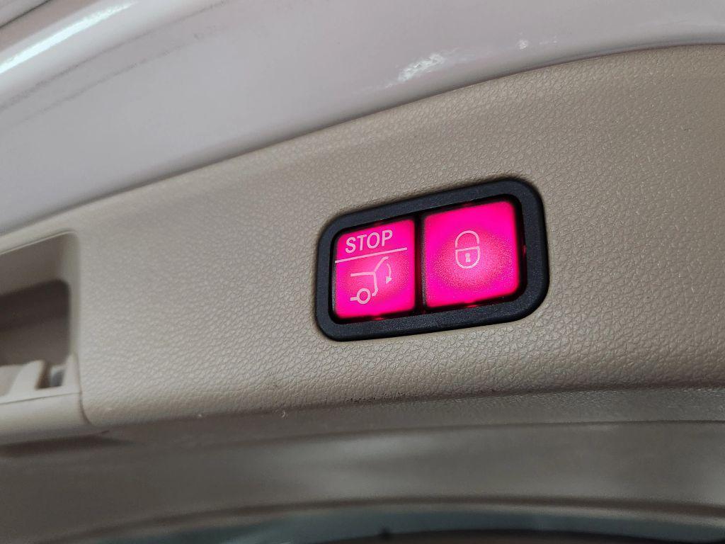 used 2016 Mercedes-Benz GL-Class car, priced at $19,900