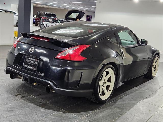 used 2009 Nissan 370Z car, priced at $15,900