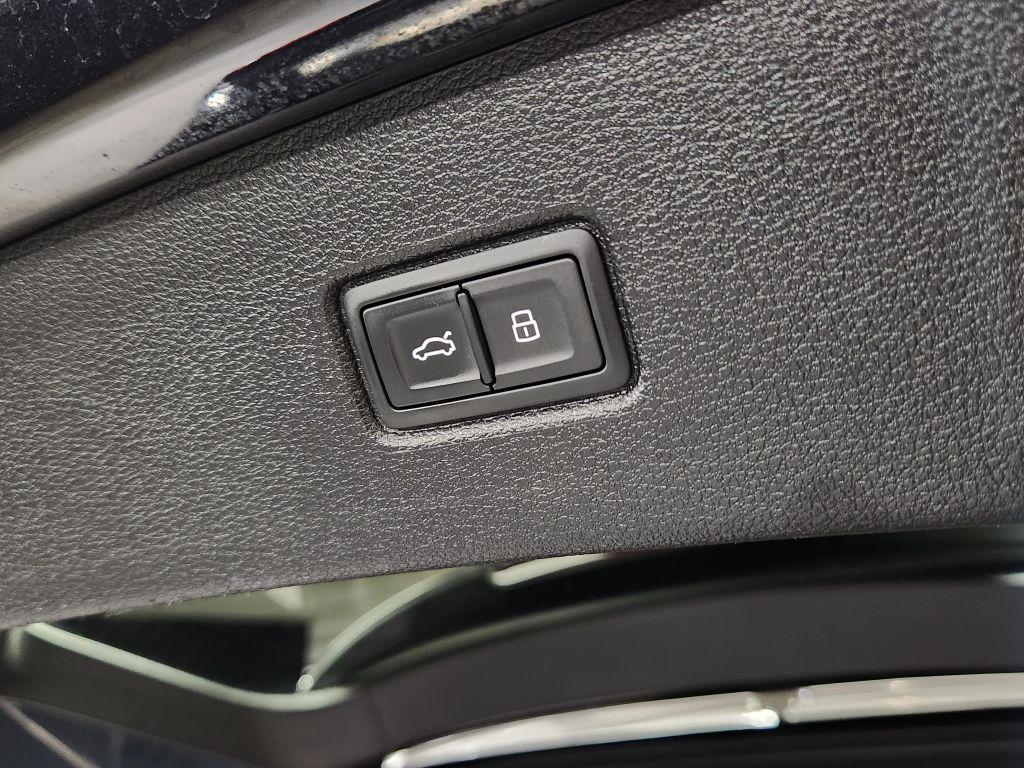 used 2018 Audi Q7 car, priced at $20,900