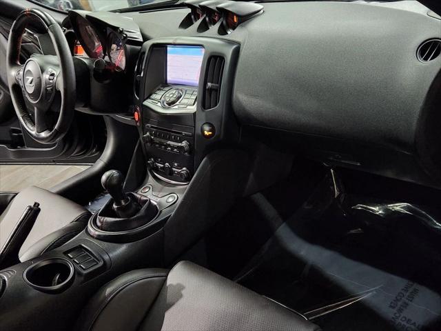 used 2017 Nissan 370Z car, priced at $29,900