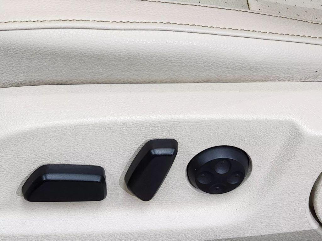 used 2014 Volkswagen Eos car, priced at $10,900