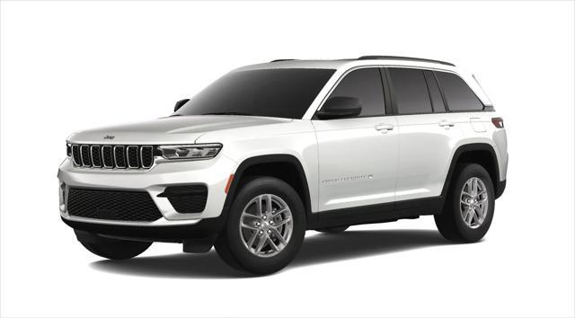 new 2025 Jeep Grand Cherokee car, priced at $40,160