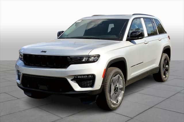 new 2025 Jeep Grand Cherokee car, priced at $55,735