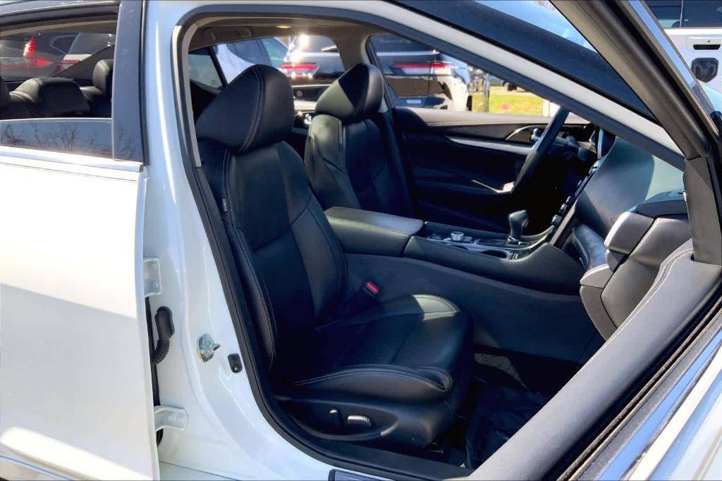 used 2018 Nissan Maxima car, priced at $18,490