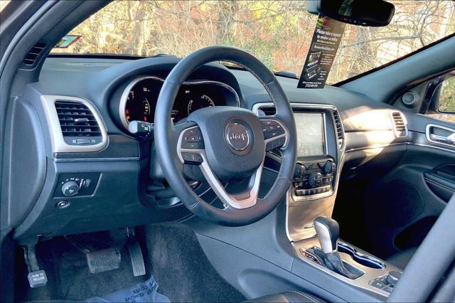 used 2017 Jeep Grand Cherokee car, priced at $13,490