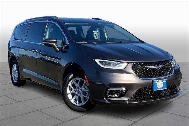 used 2021 Chrysler Pacifica car, priced at $28,790