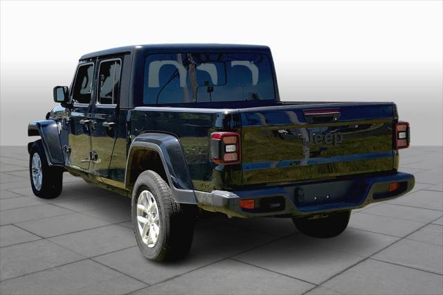 new 2023 Jeep Gladiator car, priced at $46,995