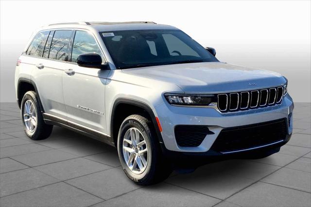 new 2025 Jeep Grand Cherokee car, priced at $39,911